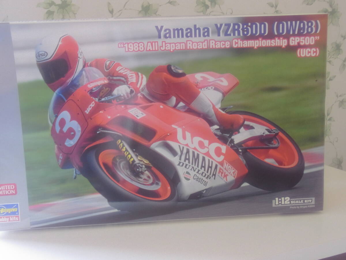 【新品】［ハセガワ］ 1/12　ヤマハYZR500～1988 全日本ロードレース選手権GP500（UCC)_画像1