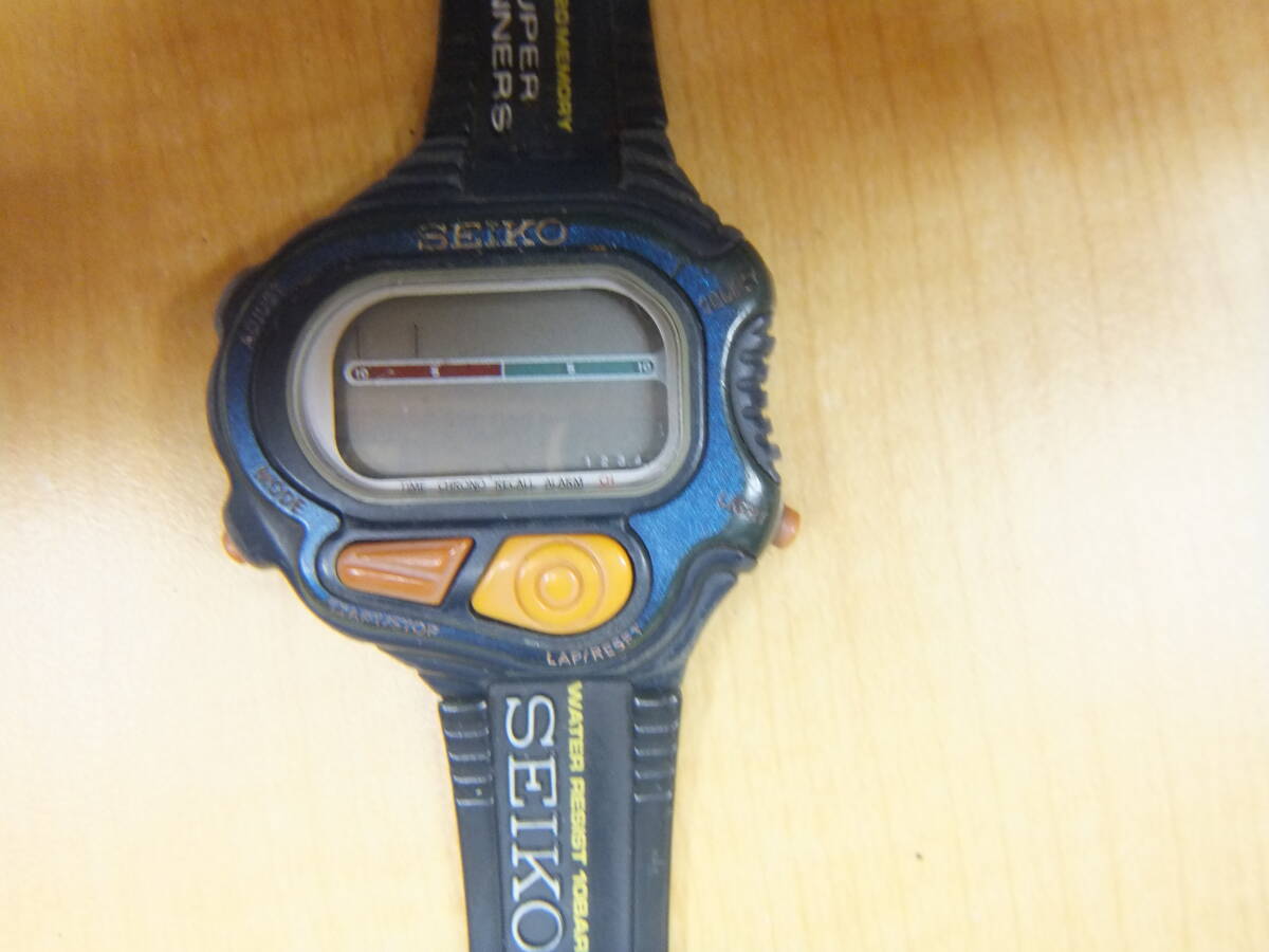 SEIKO セイコー スーパーランナーズ S640-4000 デジタル腕時計の画像1