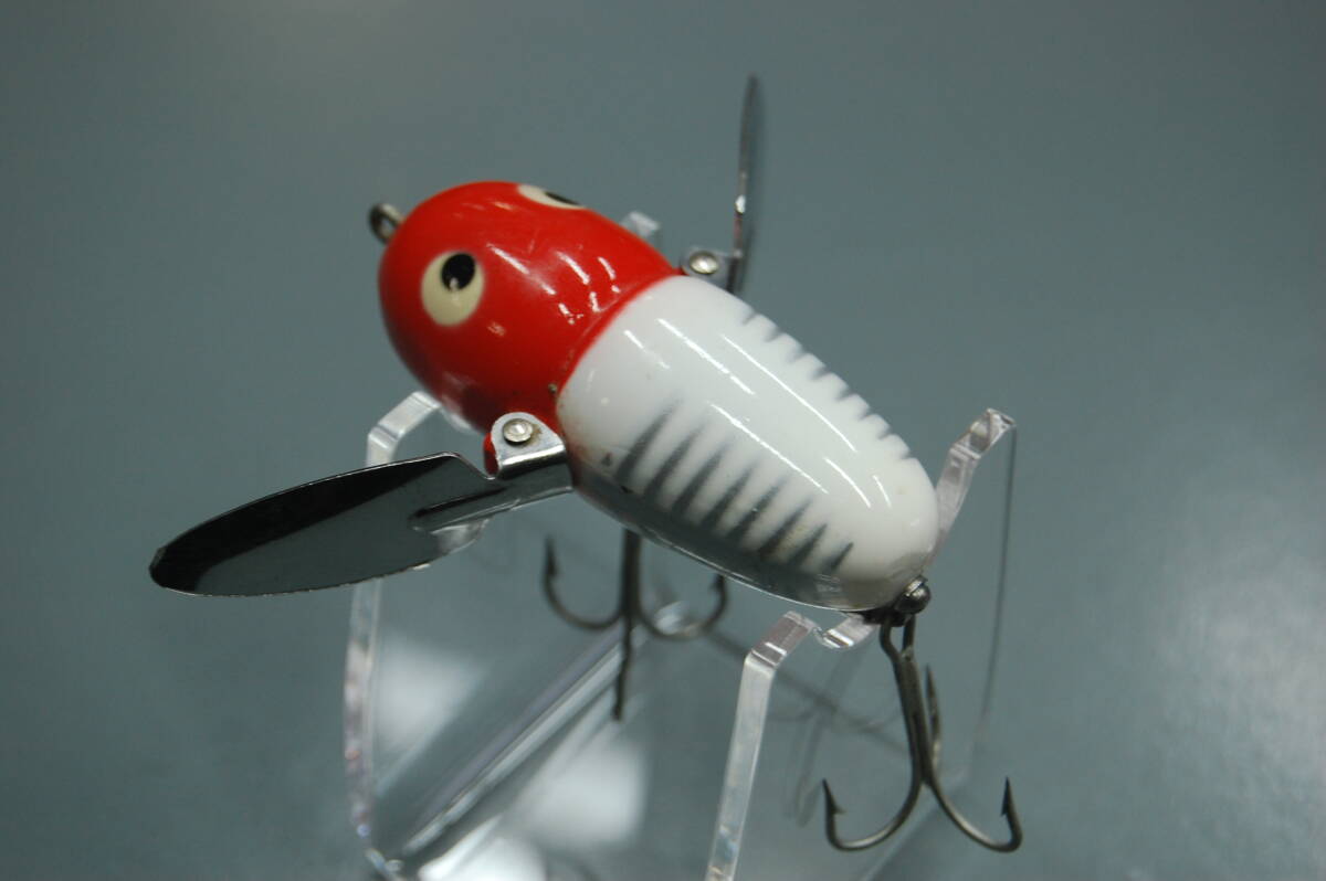 OLD HEDDON CRAZY CLAWLER ( Heddon k Lazy crawler )