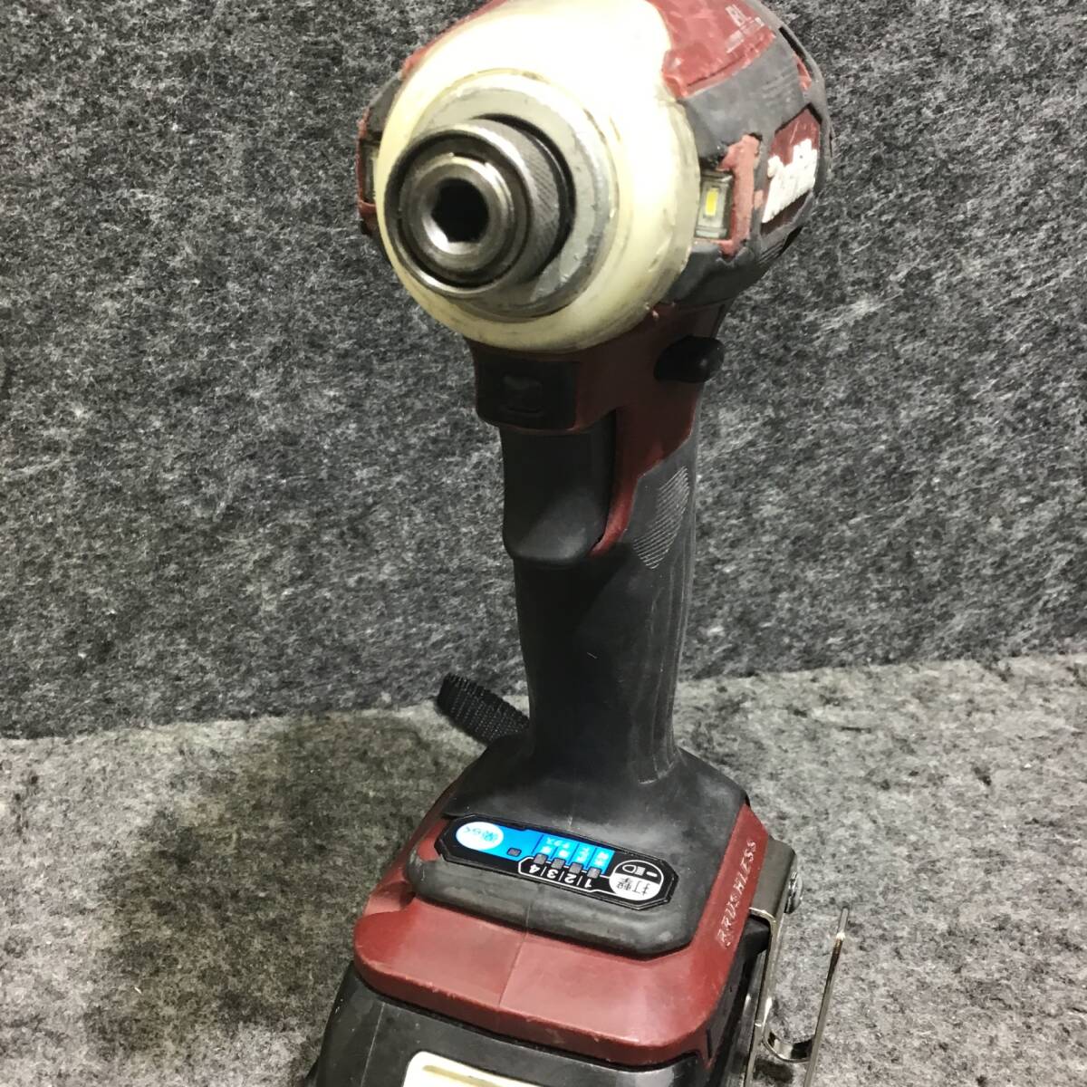 【中古品】★マキタ(makita) コードレスインパクトドライバー TD172DGXAR_画像4