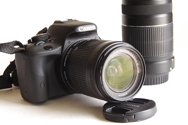 美品 キャノン EOS Kiss X7 デジタルカメラ / レンズ EF-S 18-55mm 3.5-5.6 IS STM / 55-250mm 4-5.6 IS 2 _画像1