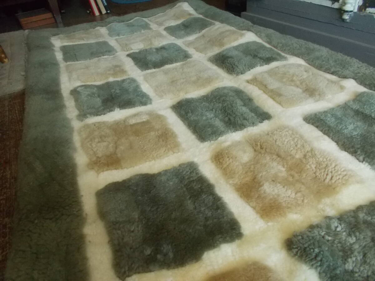 ヴィンテージ ムートンラグ ボア マット ソファーシート 絨毯 カーペット 敷物 二枚仕立て □モチーフ 当時物_画像2