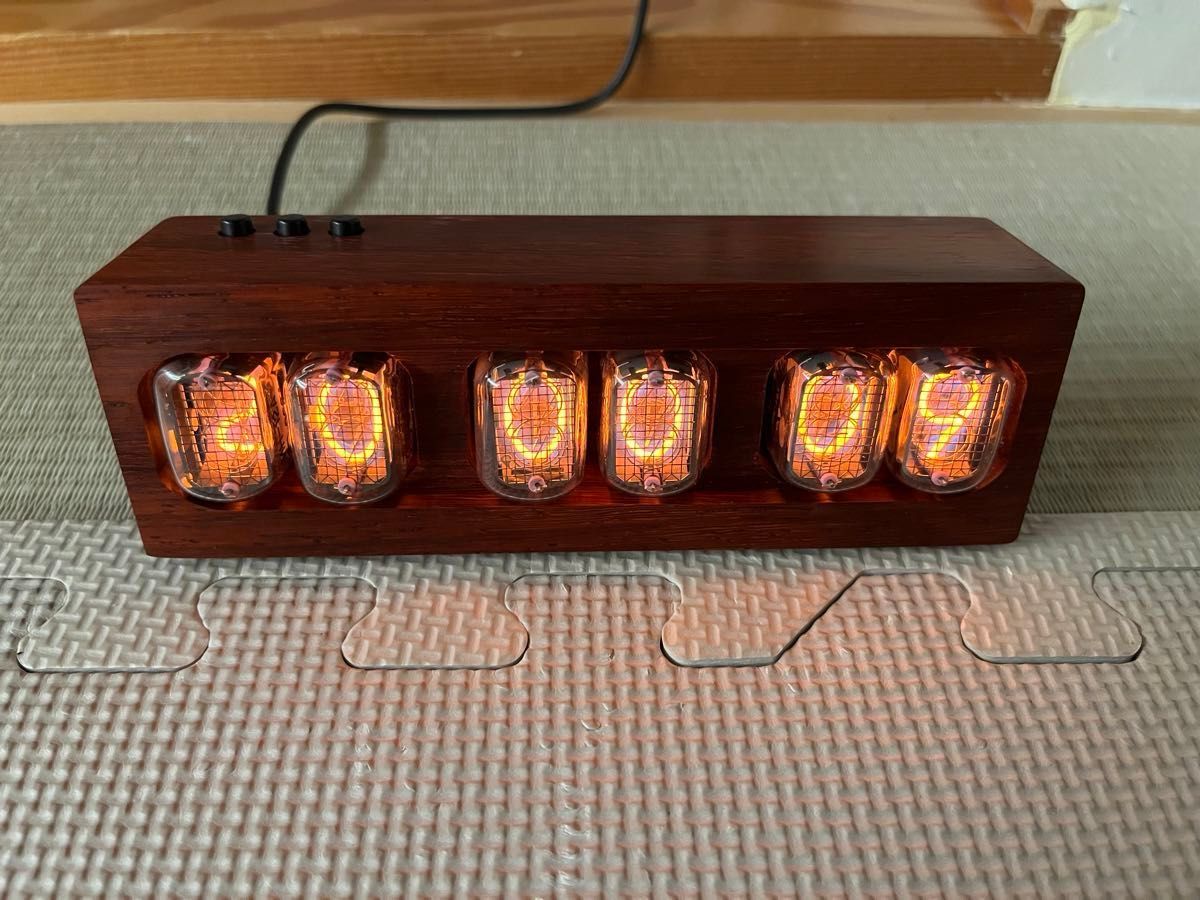 【新品未使用】ニキシー管置き時計 Nixie Clock ローズウッド