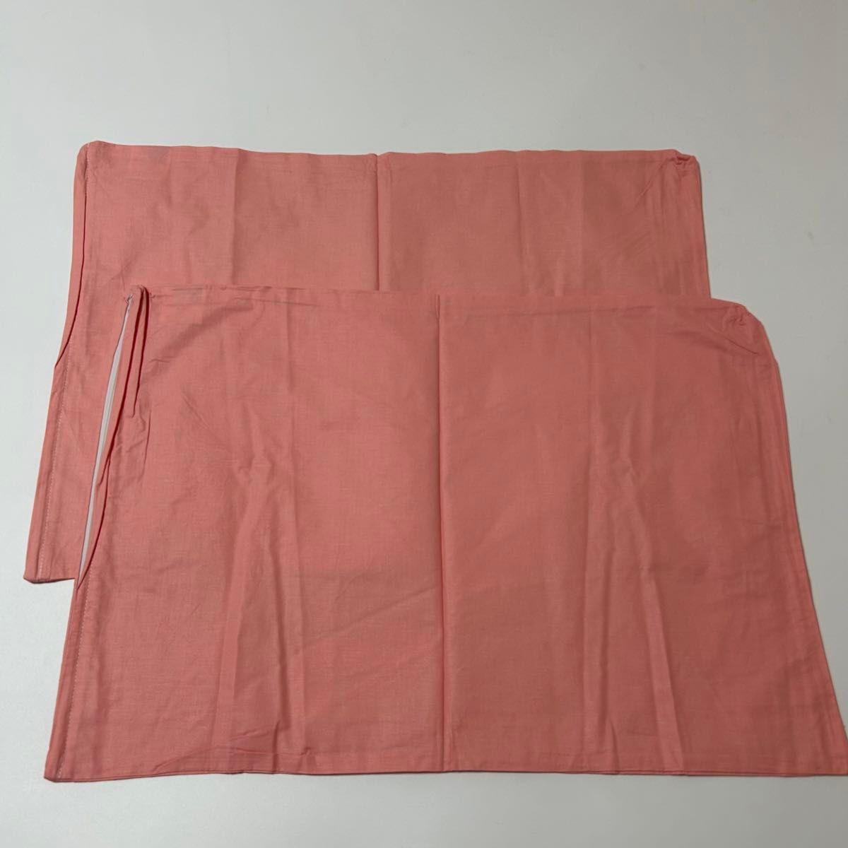 新品未使用 枕カバー 2枚セット サーモンピンク ピロケース 43×63