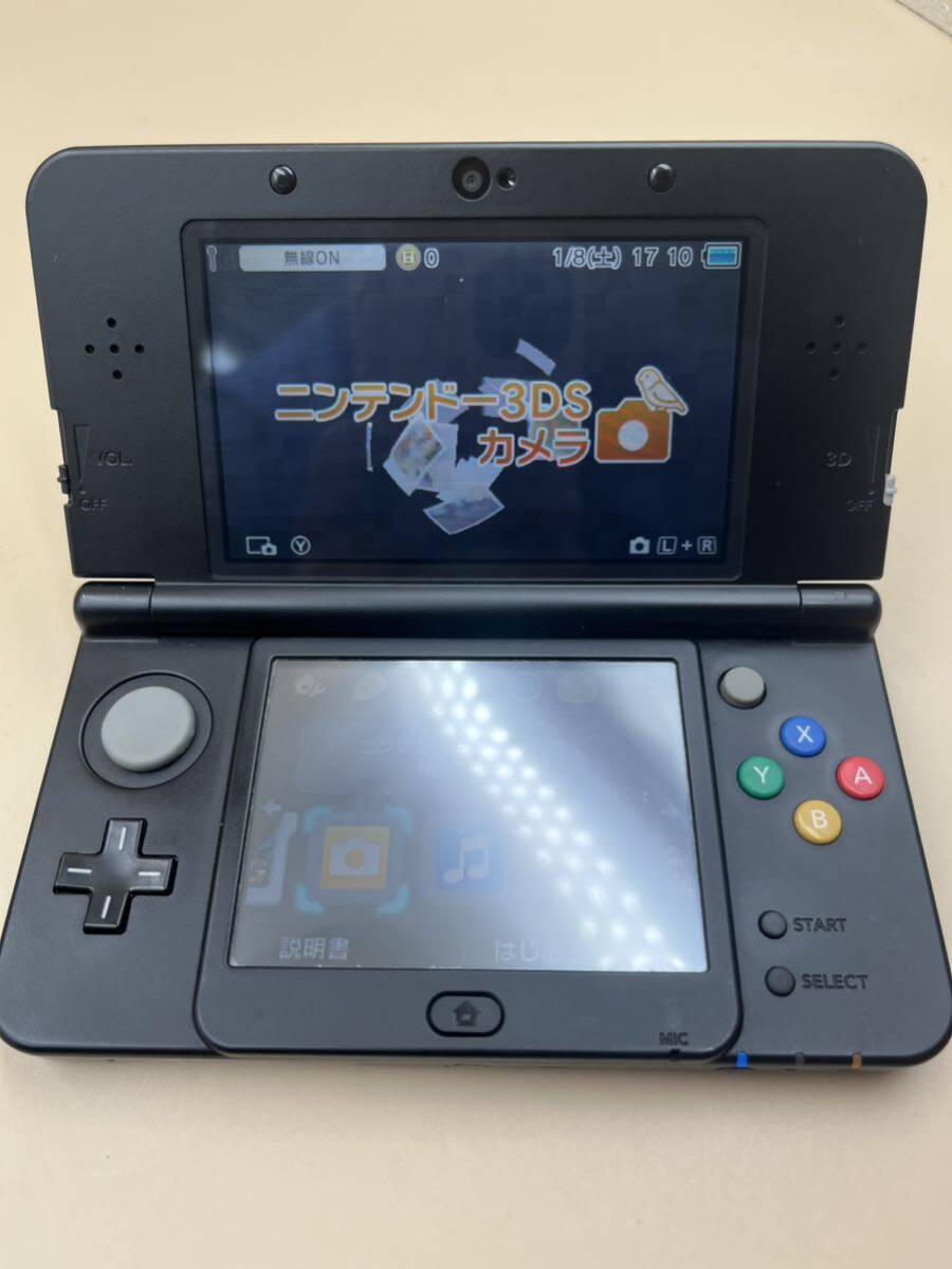 【通電動作確認済み】 Nintend 任天堂 new ニンテンドー 3DS 本体 KTR-001 ブラック 充電器 モンスターハンターカセット 付 の画像5
