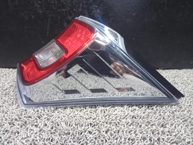 * Heisei era 26 year Freed hybrid GP3 right tail lamp LED Ichiko D102 33501-SYY-N71