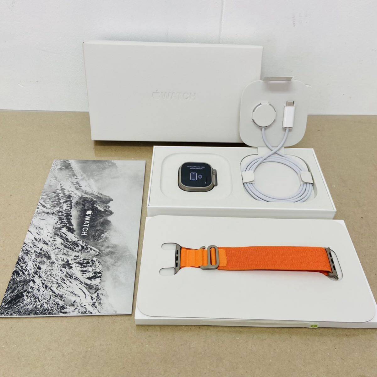 美品 Apple Watch Ultra GPS＋Cellularモデル 49mmチタニウム MQFM3J/A  SIMフリー バッテリー最大容量100% i17628 60サイズ発送の画像1