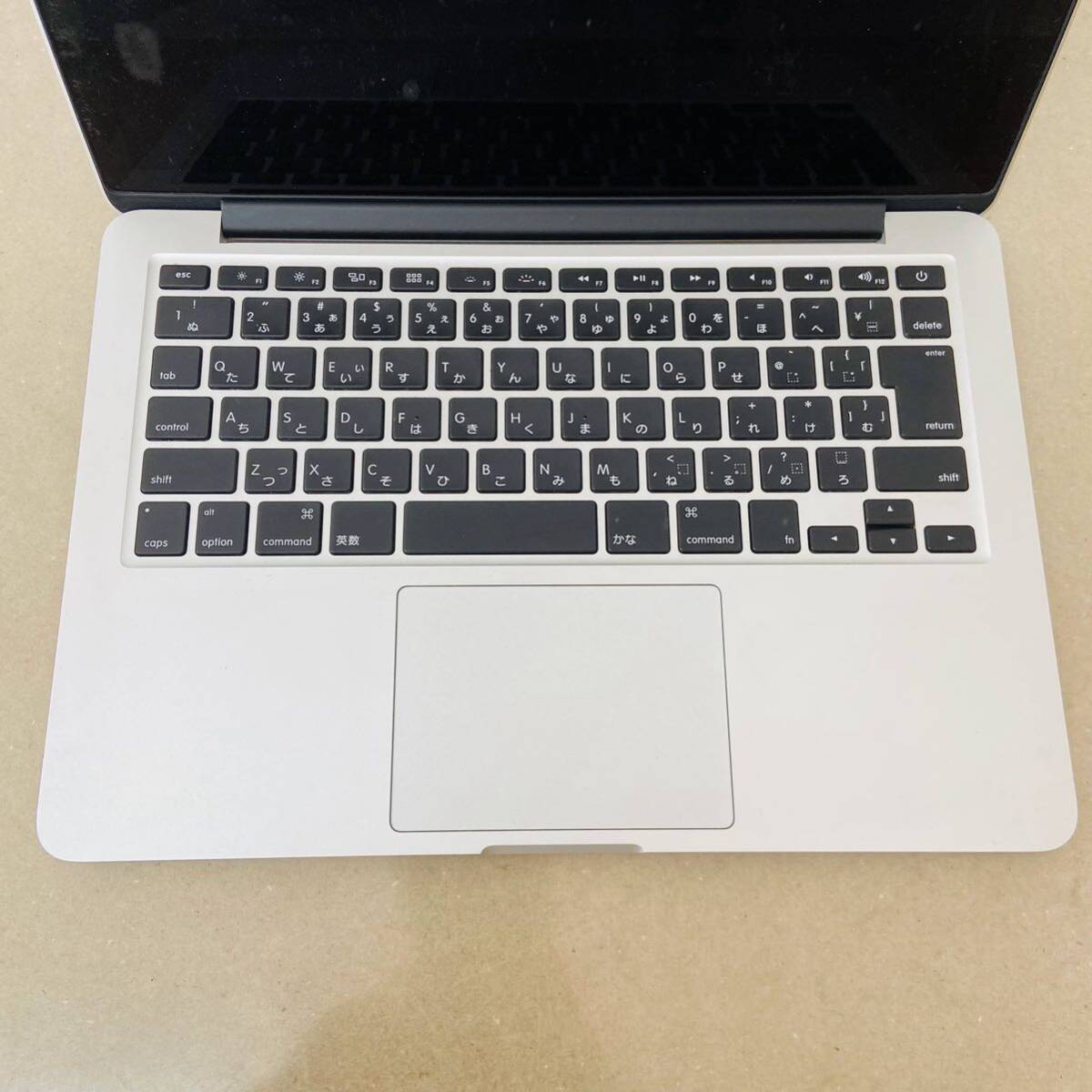 MacBook Pro  (Retina 13-inch Early 2015)  i5 8GB 128GB  i17804  80サイズ発送の画像6