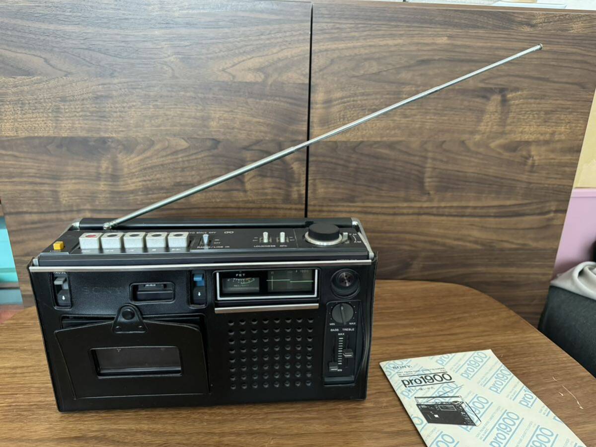 [ Junk ]SONY radio-cassette CF-1900 Sony cassette recorder Showa Retro 