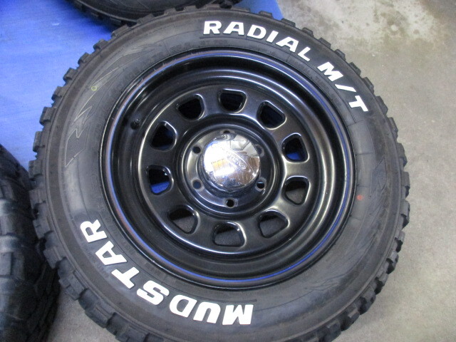 Daytona (スチール) 7J-16 PCD139.7 6穴 +35  200ハイエース NV350 +マッドスター M/T ホワイトレター 深溝 [ 215/65R16C 109/107R ]の画像6