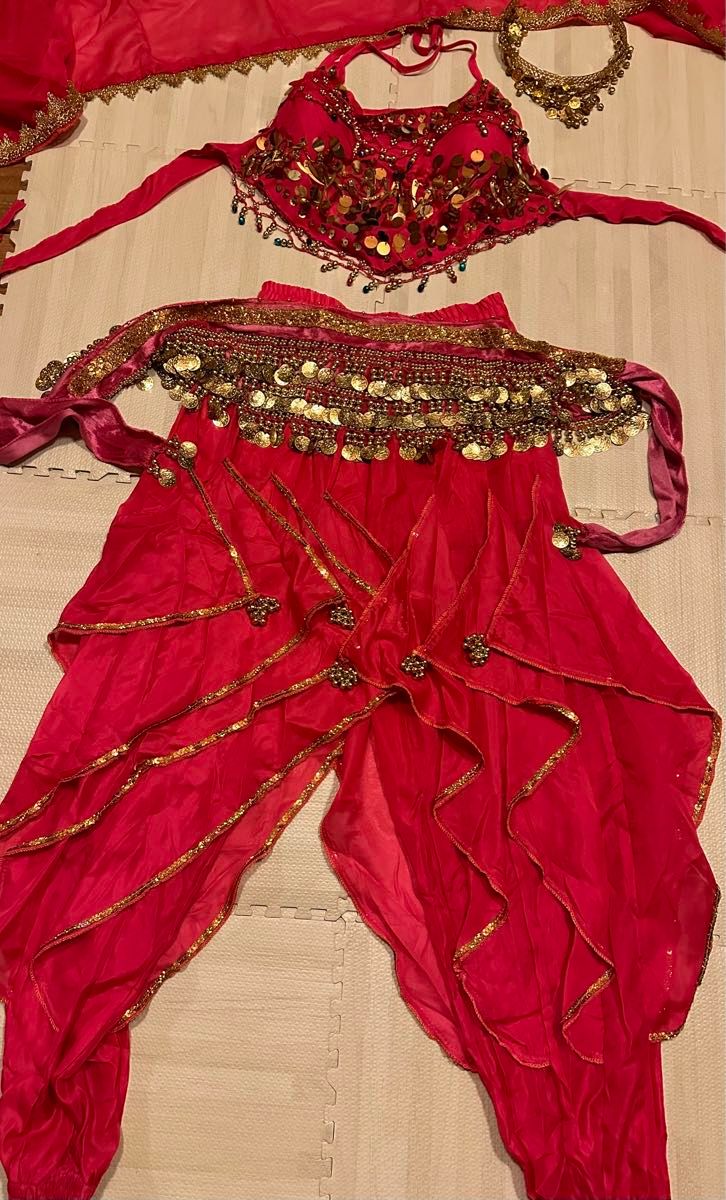 ベリーダンス衣装　ベリーダンス　ステージ衣装　5点セット ドレス 発表会　コスプレ　ダンス　アラビア