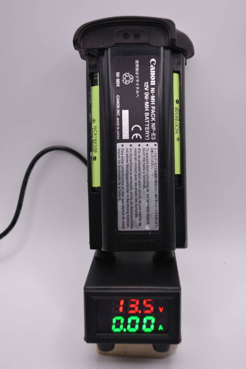 ▼△ 　Canon EOS-1D NP-E3 PACKを〔NCR〕リチウムイオン充電池に交換交換済み a　△▼_カメラ側出力端子の電圧の測定