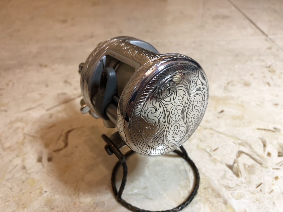 シマノ 92 カルカッタ 100 カスタム SHIMANO 彫金カスタム 送料 シマノ 92 カルカッタ 100 カスタム SHIMANO 彫金カスタム 送料