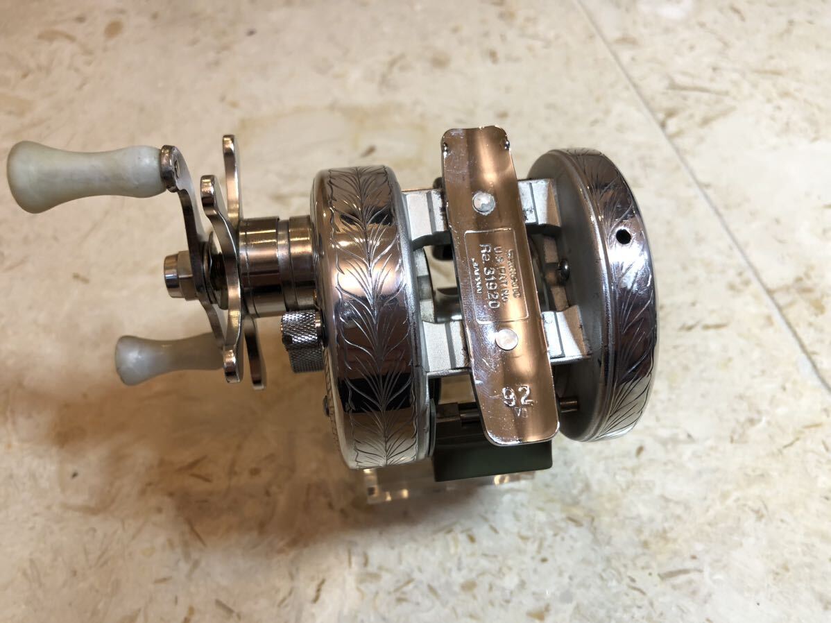 シマノ 92 カルカッタ 200 カスタム SHIMANO 彫金カスタム 送料 シマノ 92 カルカッタ 200 カスタム SHIMANO 彫金カスタム 送料
