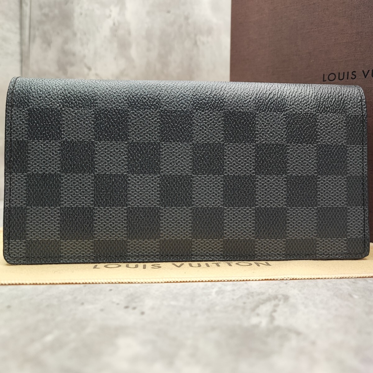 未使用級/付属品付き●LOUIS VUITTON ルイヴィトン メンズ 二つ折り 長財布 ダミエ グラフィット ブラザ 小銭入れ PVC 黒ブラック ノワールの画像3