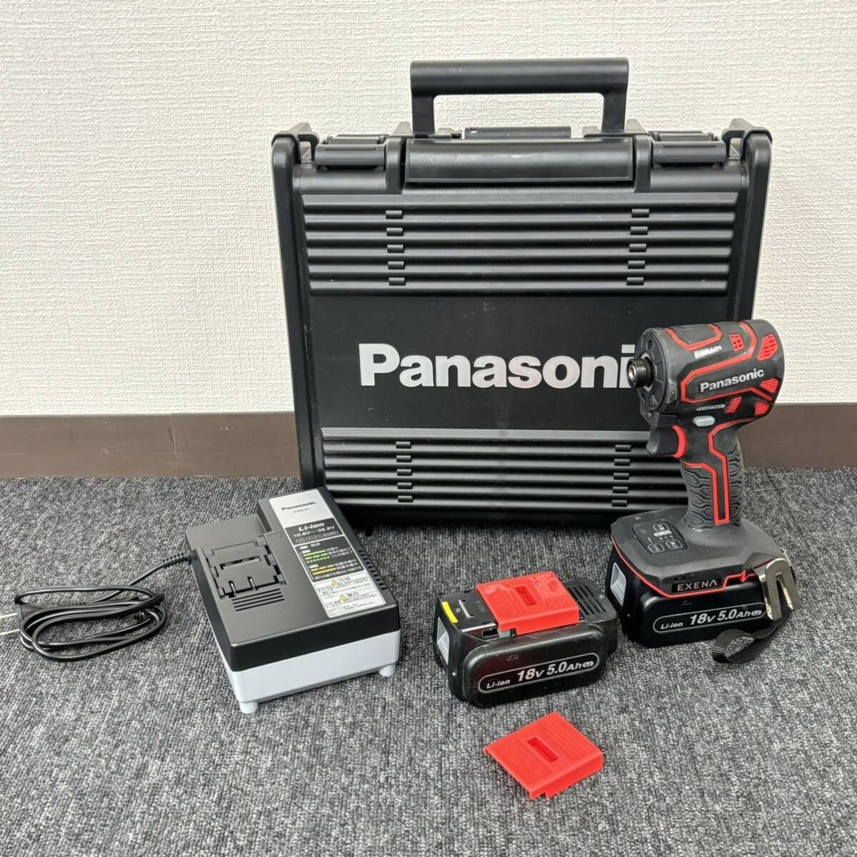 【オススメ】Panasonic 18V 充電式インパクトドライバー EZ1PD1J18A1R☆アタッチメントセット／バッテリー2個／充電器／パナソニック／EB8_画像1