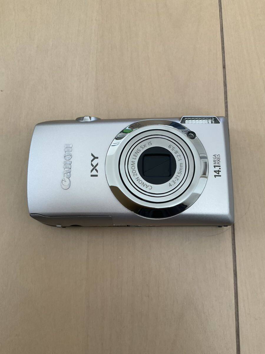 美品　Canon キャノン コンパクトデジタルカメラ IXY 10S