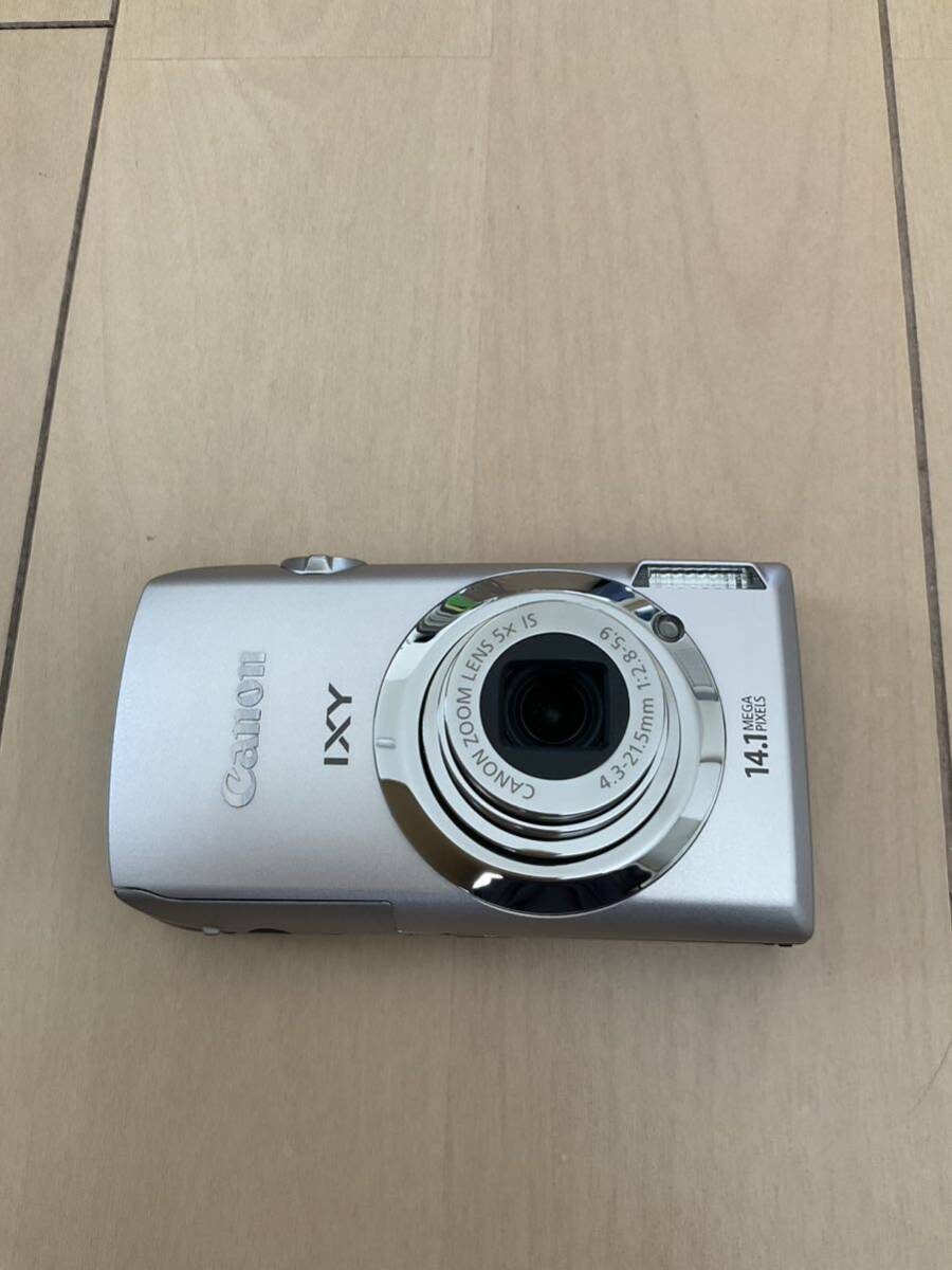 美品　Canon キャノン コンパクトデジタルカメラ IXY 10S