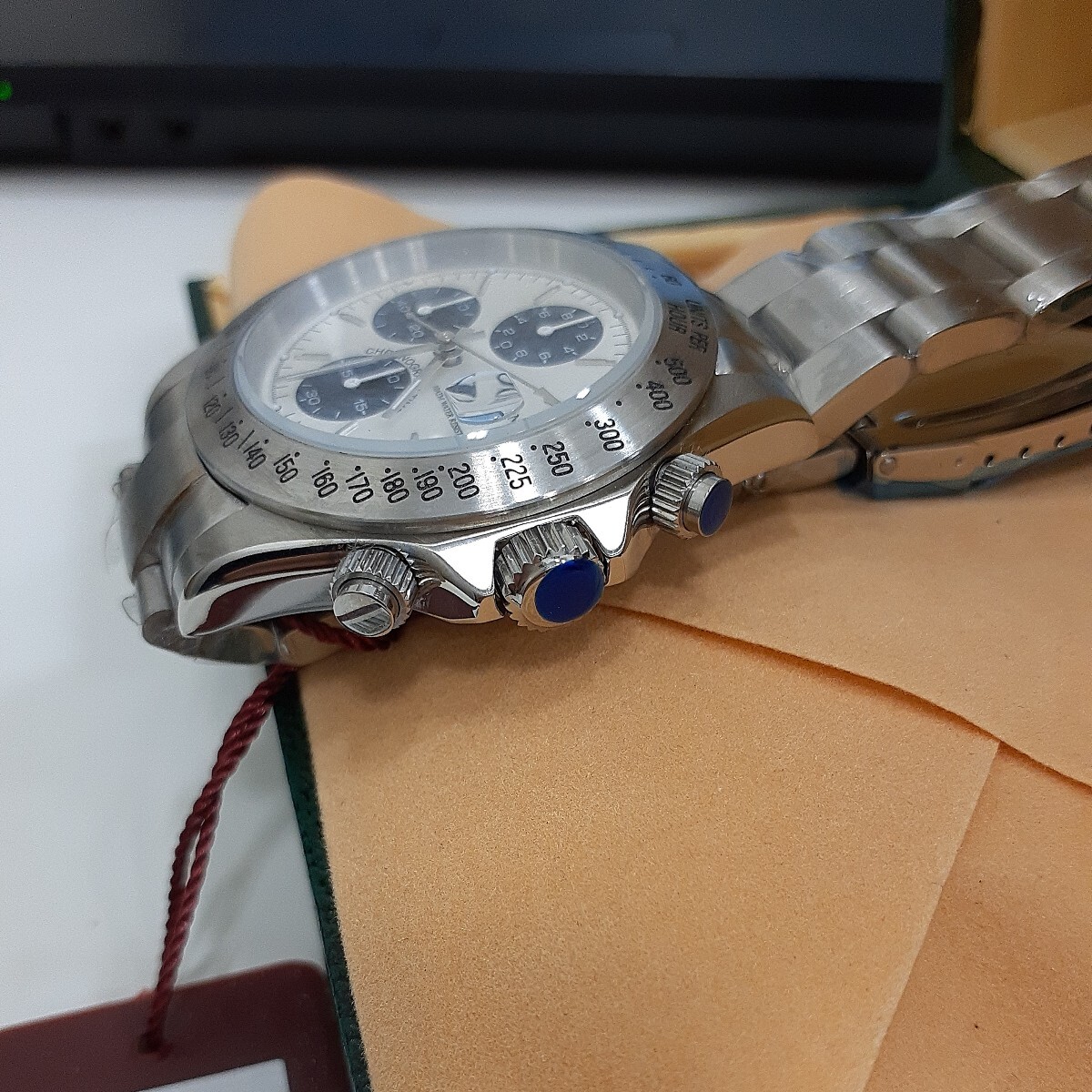 【未使用品】BROOKIANA ブルッキアーナ BA-1623 メンズ腕時計 クォーツ 3針 クロノグラフ 白文字盤 / 未稼働 ボックス付き_画像3