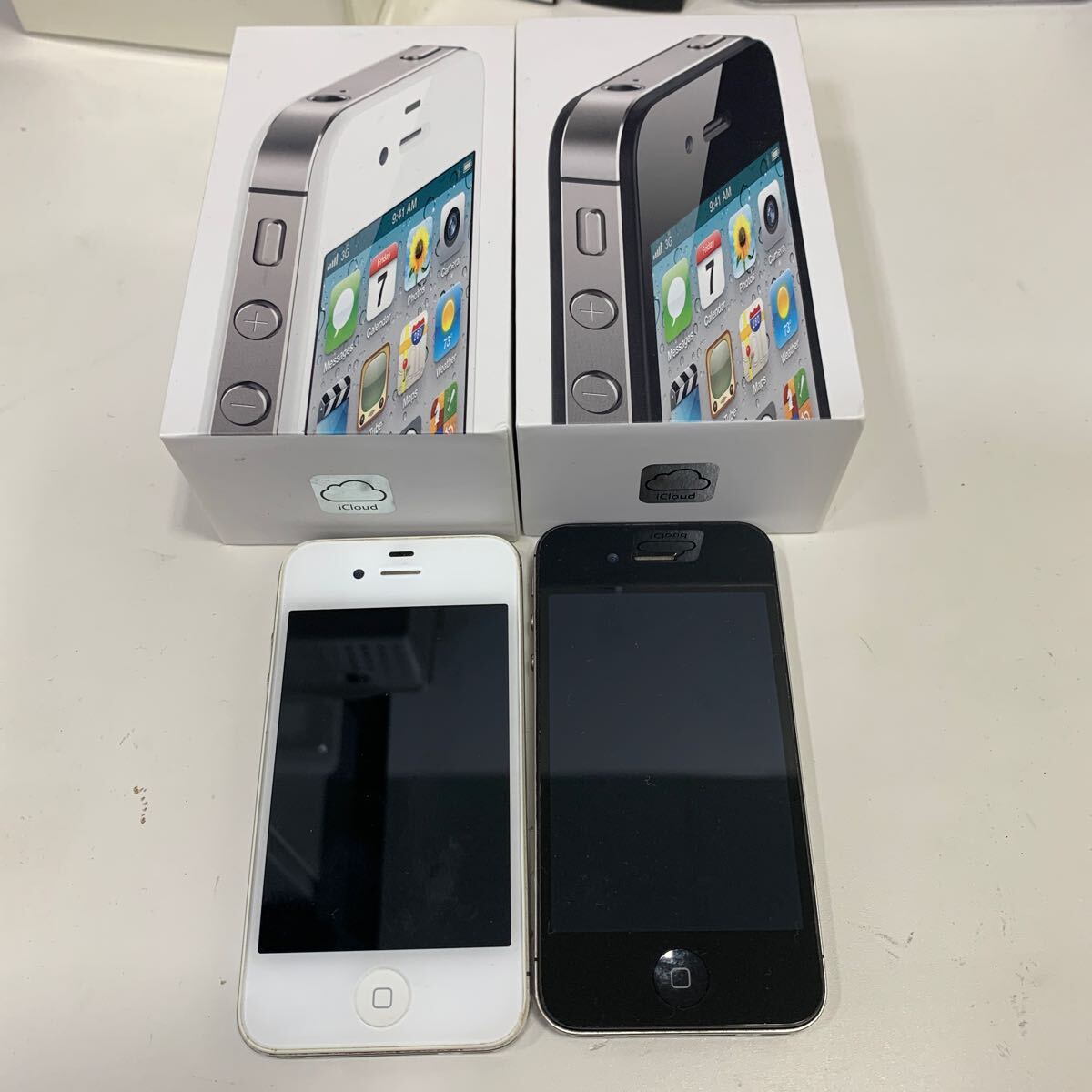 初期化済　iPhone 4s A1387 ブラック 利用制限 ◯ Apple アイフォン　二台セット　01 319500 654603 3_画像1