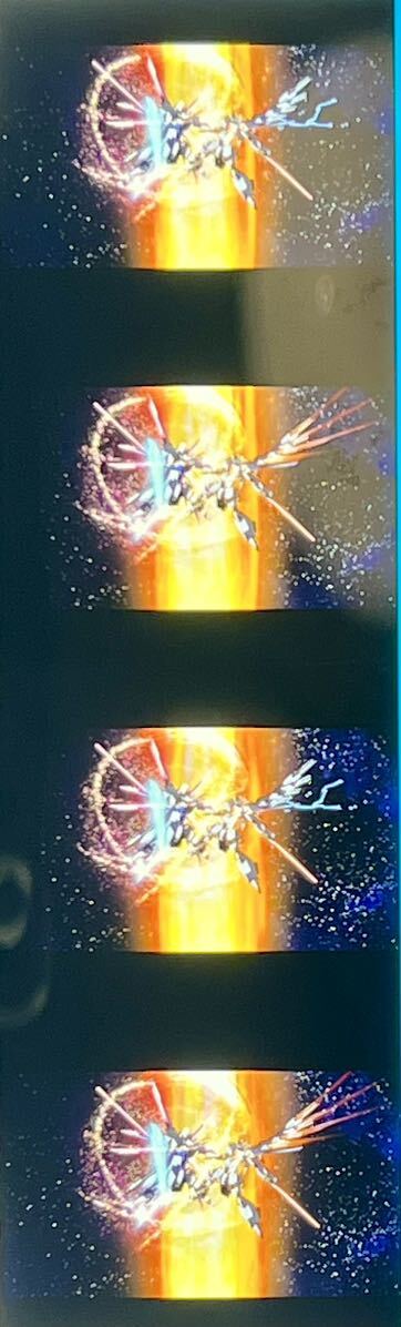 劇場版 機動戦士ガンダム SEED FREEDOM コマフィルム（Vol.1～Vol.3 復刻ver.) 第12弾 13週目 入場者特典 入場者プレゼントの画像2