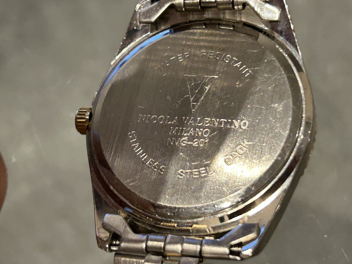 NICOLA VALENTINO MILANO 文字盤ゴールド メンズ腕時計 クオーツ NICOLA VALENTINO MILANO 文字盤ゴールド メンズ腕時計 クオーツ
