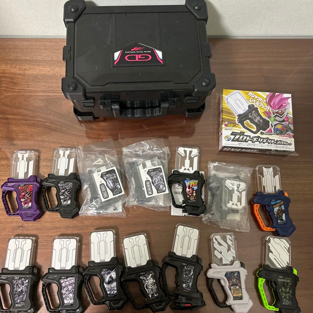 仮面ライダーエグゼイドプロトガシャットコンプリートセット 仮面ライダーエグゼイドプロトガシャットコンプリートセット