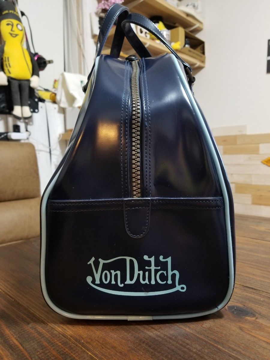 美品 VonDutch ボンダッチ ボストンバッグ エナメル ネイビー 美品 VonDutch ボンダッチ ボストンバッグ エナメル ネイビー