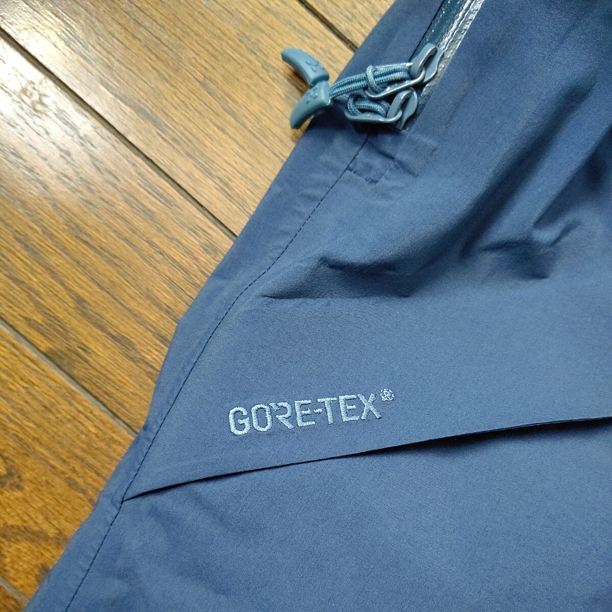 HAGLOFS　SLIDE JACKET MEN　ホグロフス　スライドジャケット　GORE-TEX　サイズL　スキー　スノーボードウェア_画像4