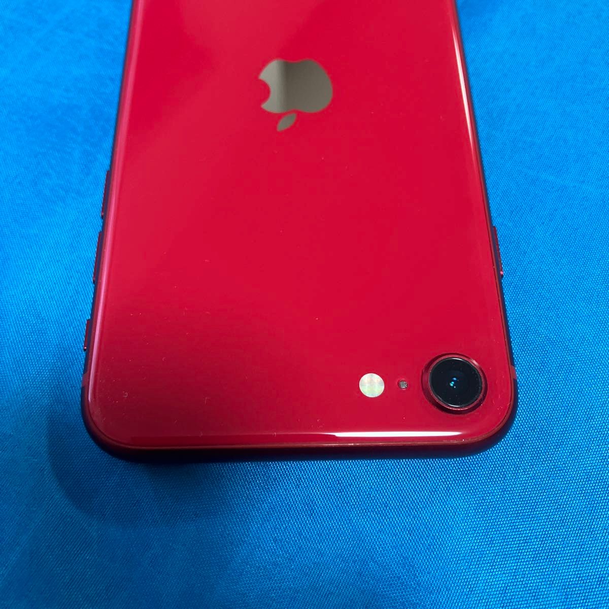 極美品　iPhone SE2 product RED 64GB 本体のみ　電池最大容量100%A 電池サポート1日間付