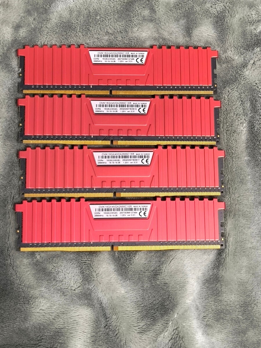 CORSAIR DDR4 デスクトップPC用 メモリモジュール VENGEANCE LPX Series レッド 8GB×4枚セット CMK16GX4M2A2666C16R 2666MHzの画像3