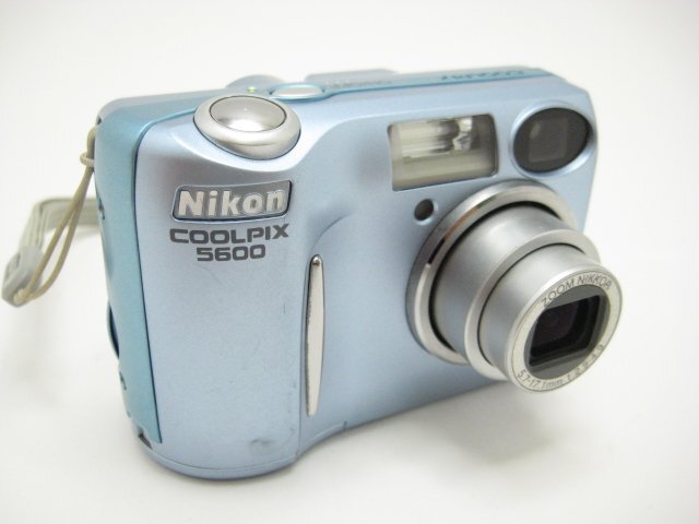 ★ハローカメラ★0288 Nikon COOLPIX E5600/光学3xズーム (510万画素) 単三電池2本.SDカード使用/AF時に少し駆動音有 動作品 1円スタートの画像1