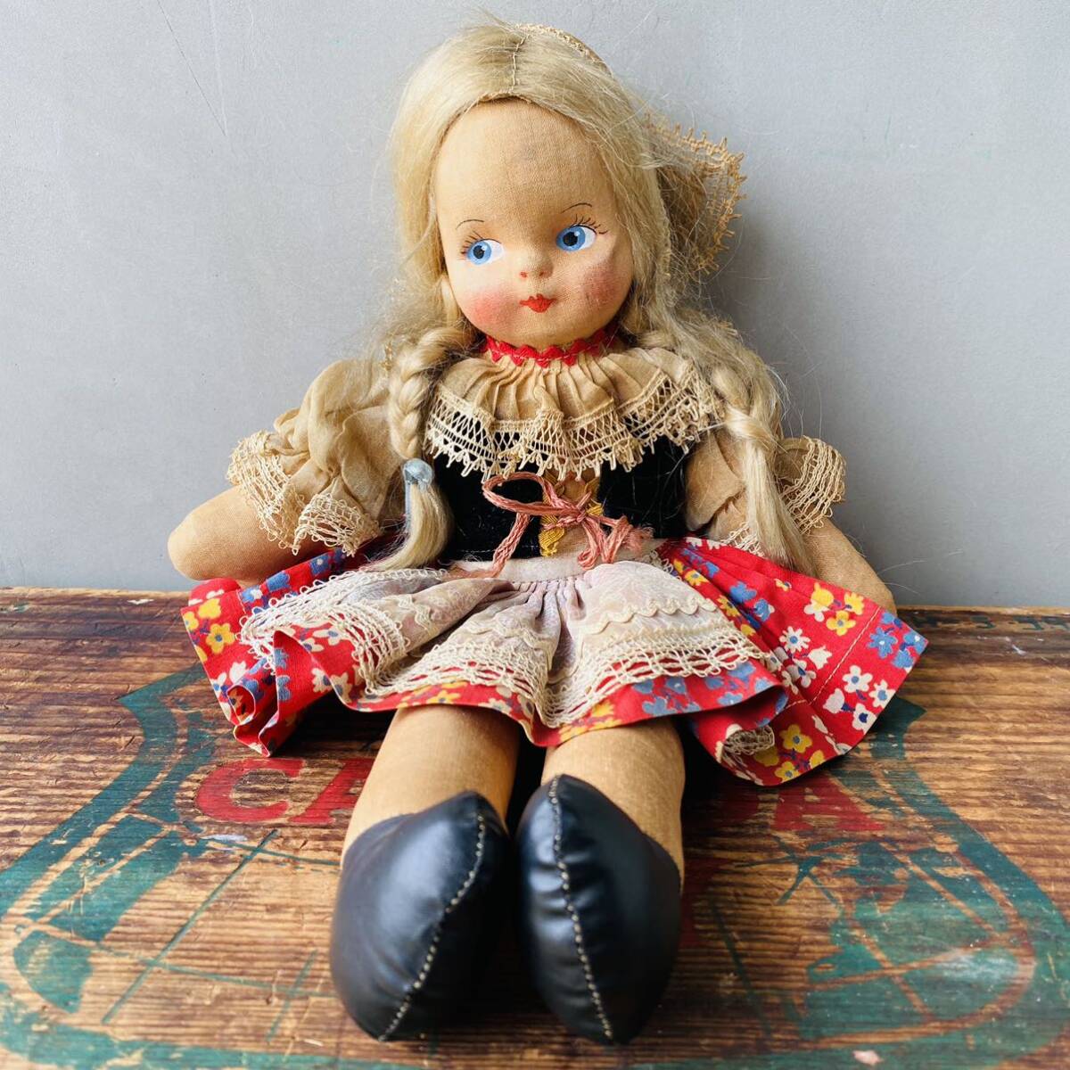 1940s-1950s vintage】 doll オランダ 少女 ビンテージドール 1940s-1950s vintage】 doll オランダ 少女 ビンテージドール