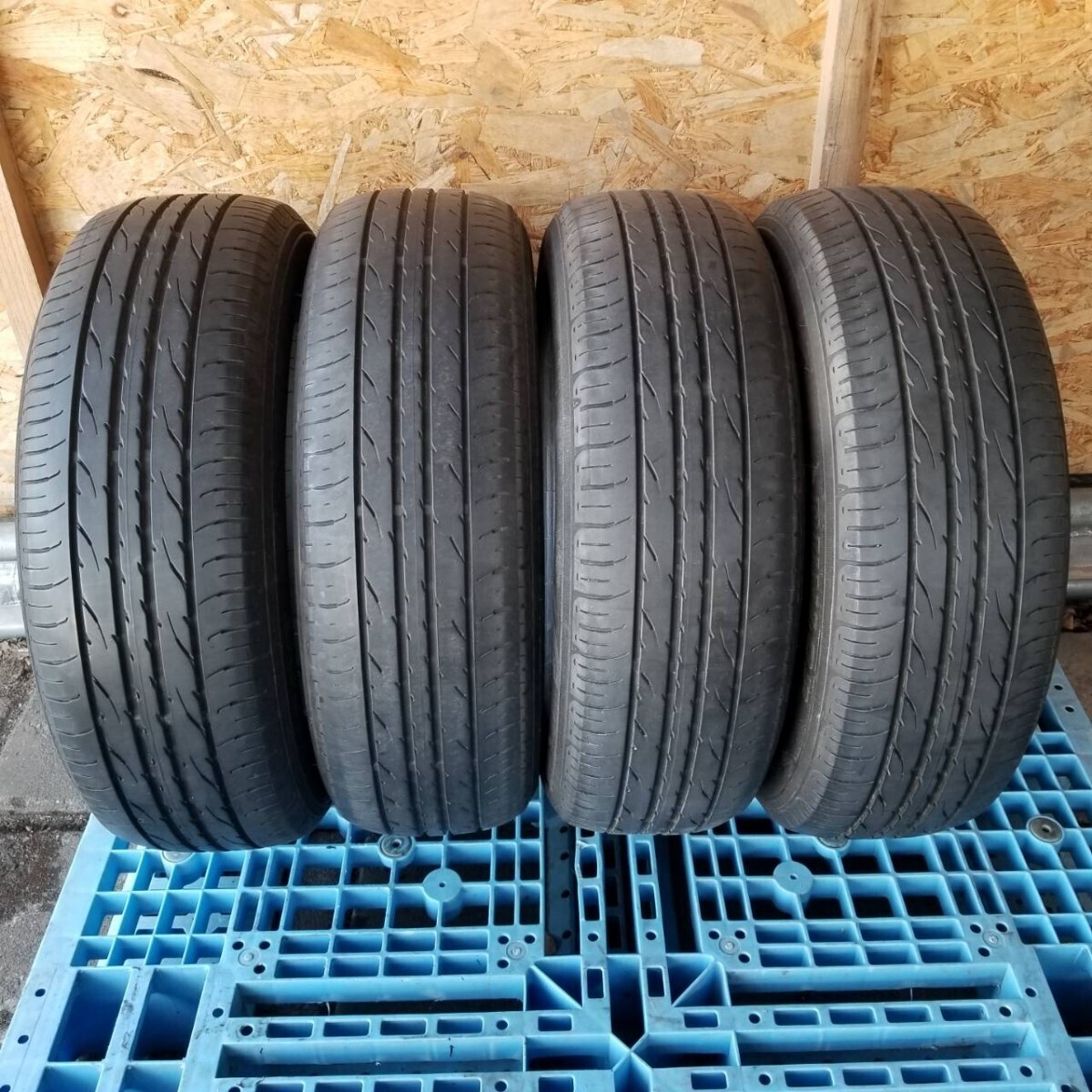 185/65R15 ダンロップ DUNLOP エナセーブ EC203 エスクァイア ノア ヴォクシー ラフェスタ アコード エディックス ストリーム アテンザ _画像1