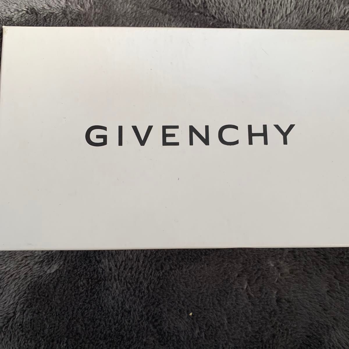 ジバンシー　GIVENCHY 長財布　新品