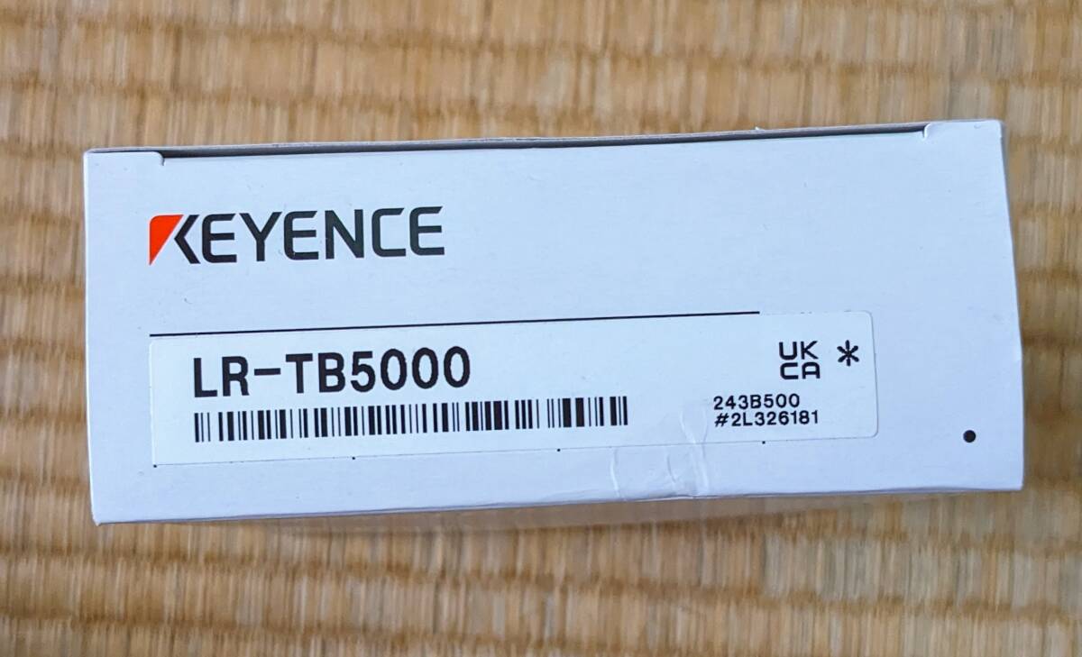 (新品未使用未開封)キーエンス アンプ内蔵型TOFレーザセンサ KEYENCE LR-TB5000の画像1