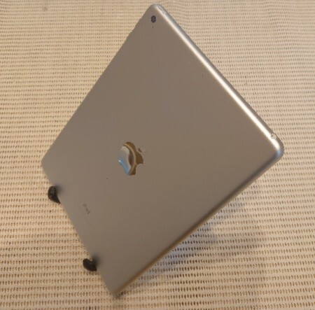 美品iPad第6世代(A1893)本体32GBシルバーWi-Fiモデル完動品動作確認済み1円スタート送料無料の画像3