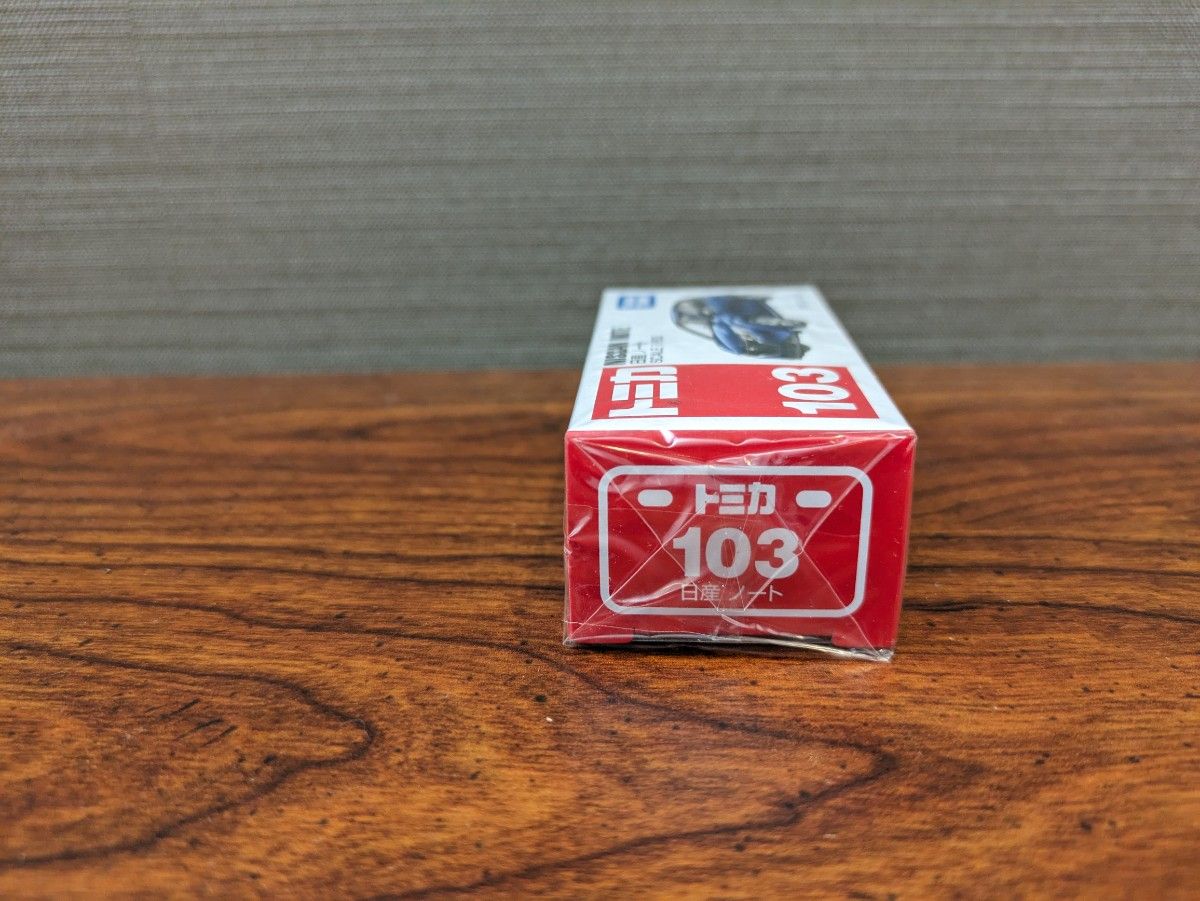 トミカ　No.103 日産ノート　廃盤