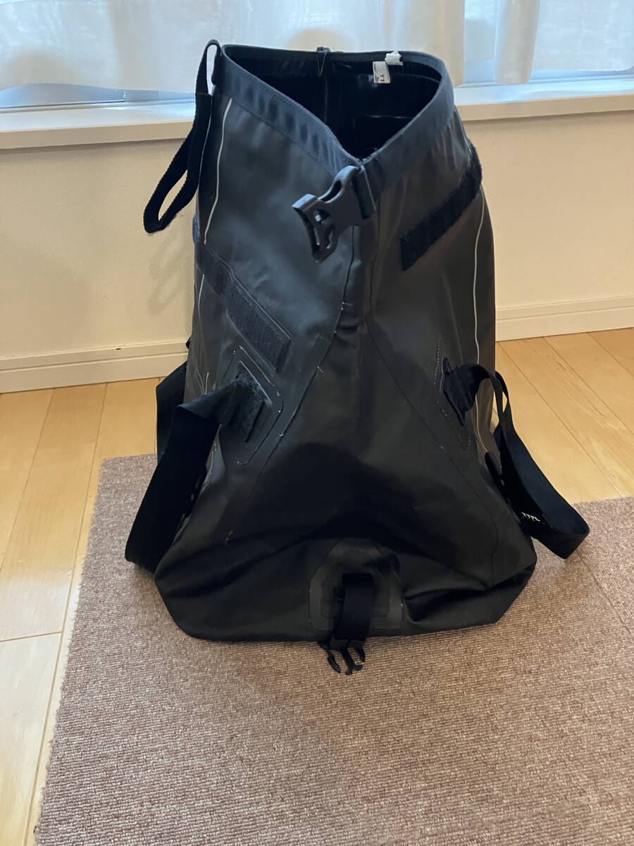 TTPL シートバッグ　防水ターポリン　４０L　黒　中古_画像7