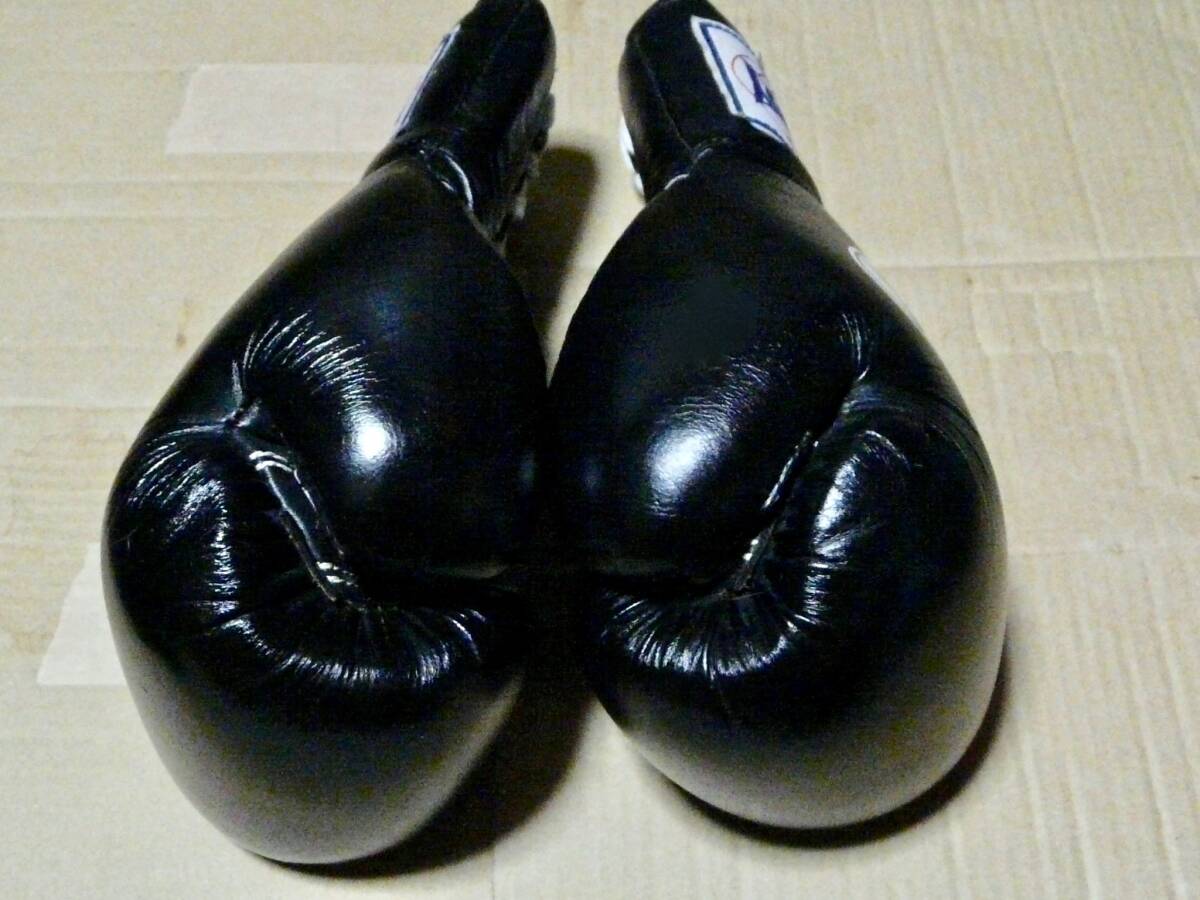  valuable! free shipping WINDY boxing glove (6oz) black ultimate beautiful goods hard-to-find! a bit with defect 