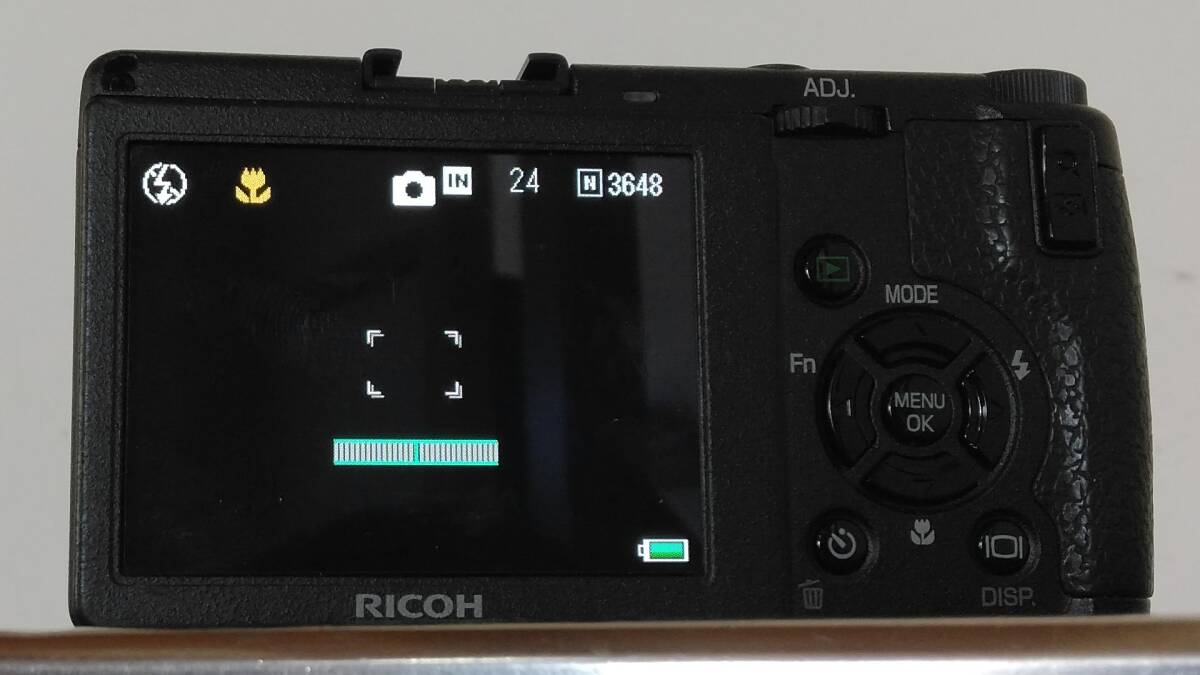 RICOH リコー GR Digital II 2 コンパクトデジタルカメラ_画像3