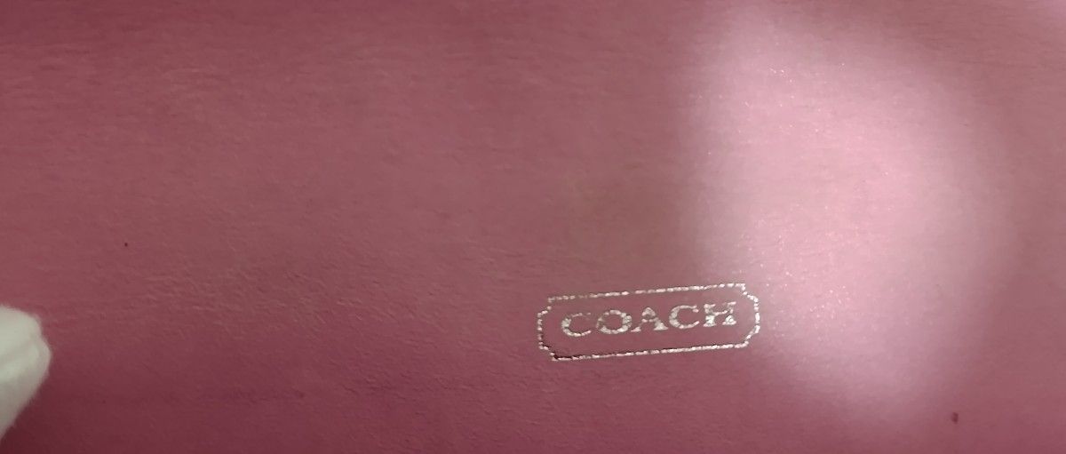 COACH　コーチ　 長財布　ブラック　ピンク