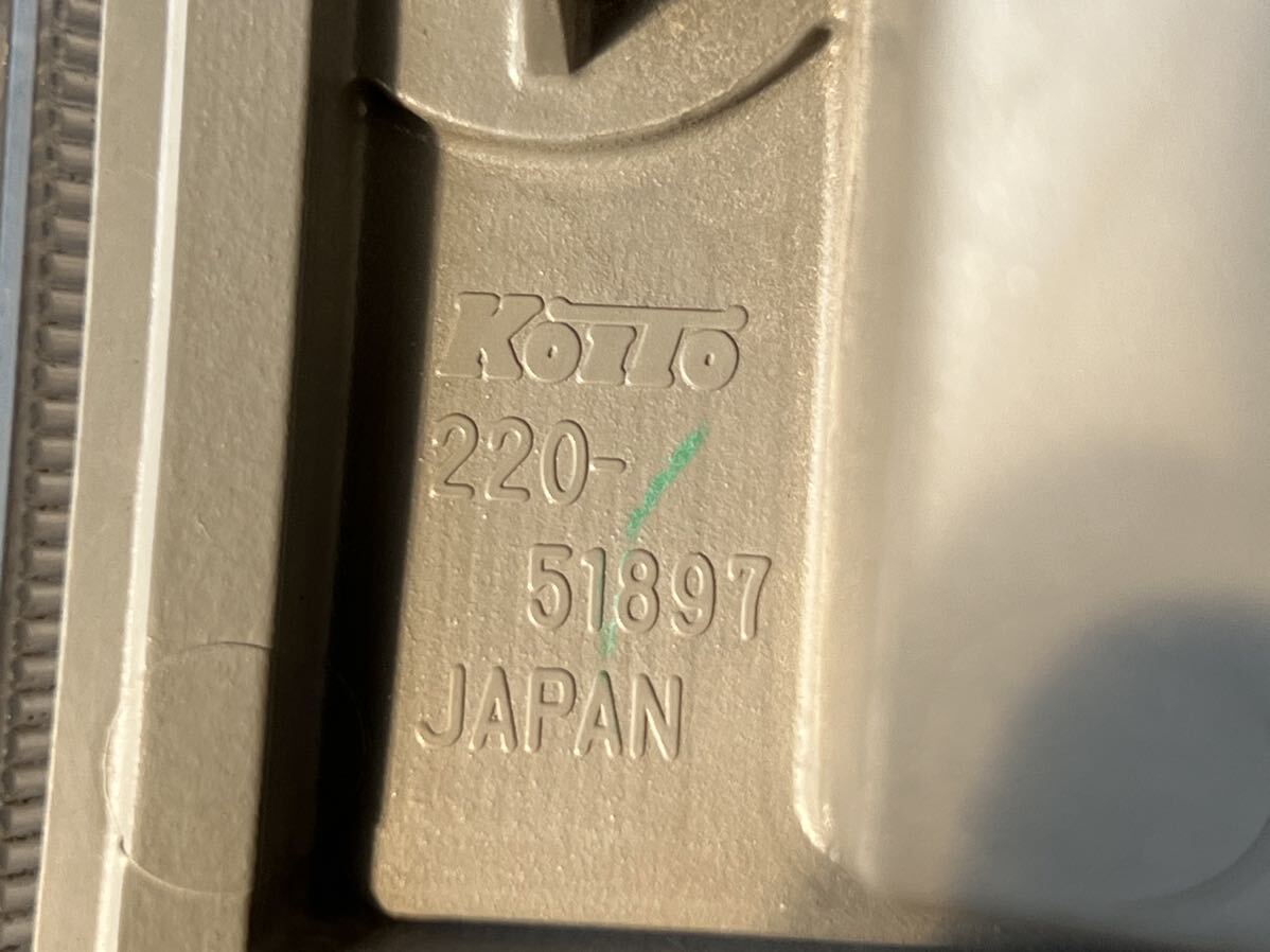 ダイハツ アトレー S331G S321G 左テールランプ 左テールライト KOITO 220-51897の画像6