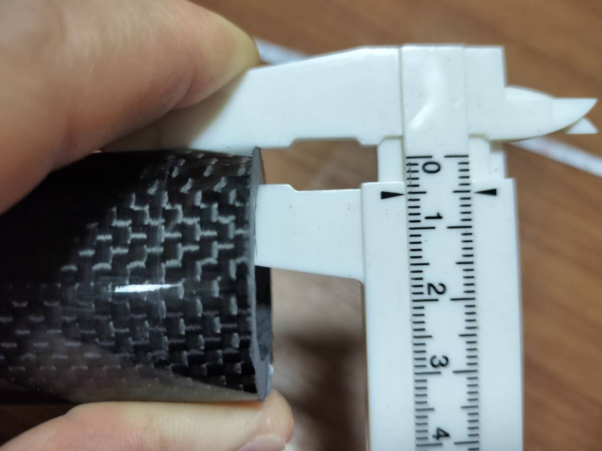 極厚カーボンパイプ(3kカーボンファイバーチューブ) 外径35mm・内径25 mm、平織り光沢 (ロッドビルディング・その他DIYに) _画像3