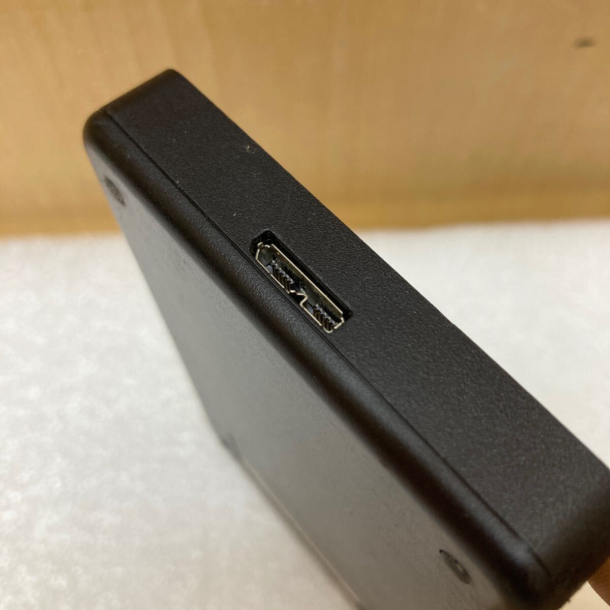 HY0985 BUFFALO MiniStation HD-PLFU3 本体のみ　通電未確認　現状品　0418_画像4