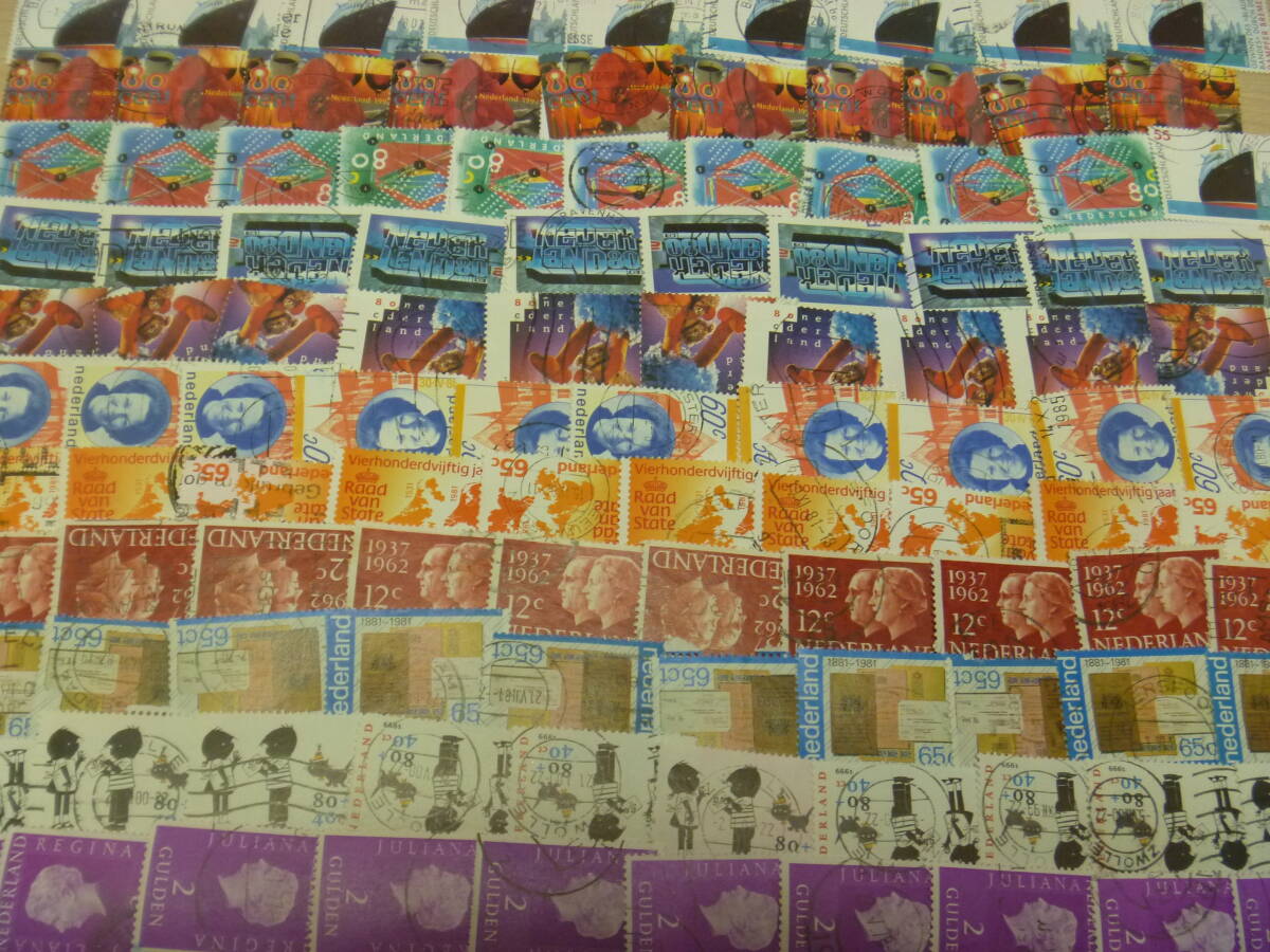 ★外国切手・海外切手★１１０枚★使用済切手・消印付き切手★中型切手★Vの画像6