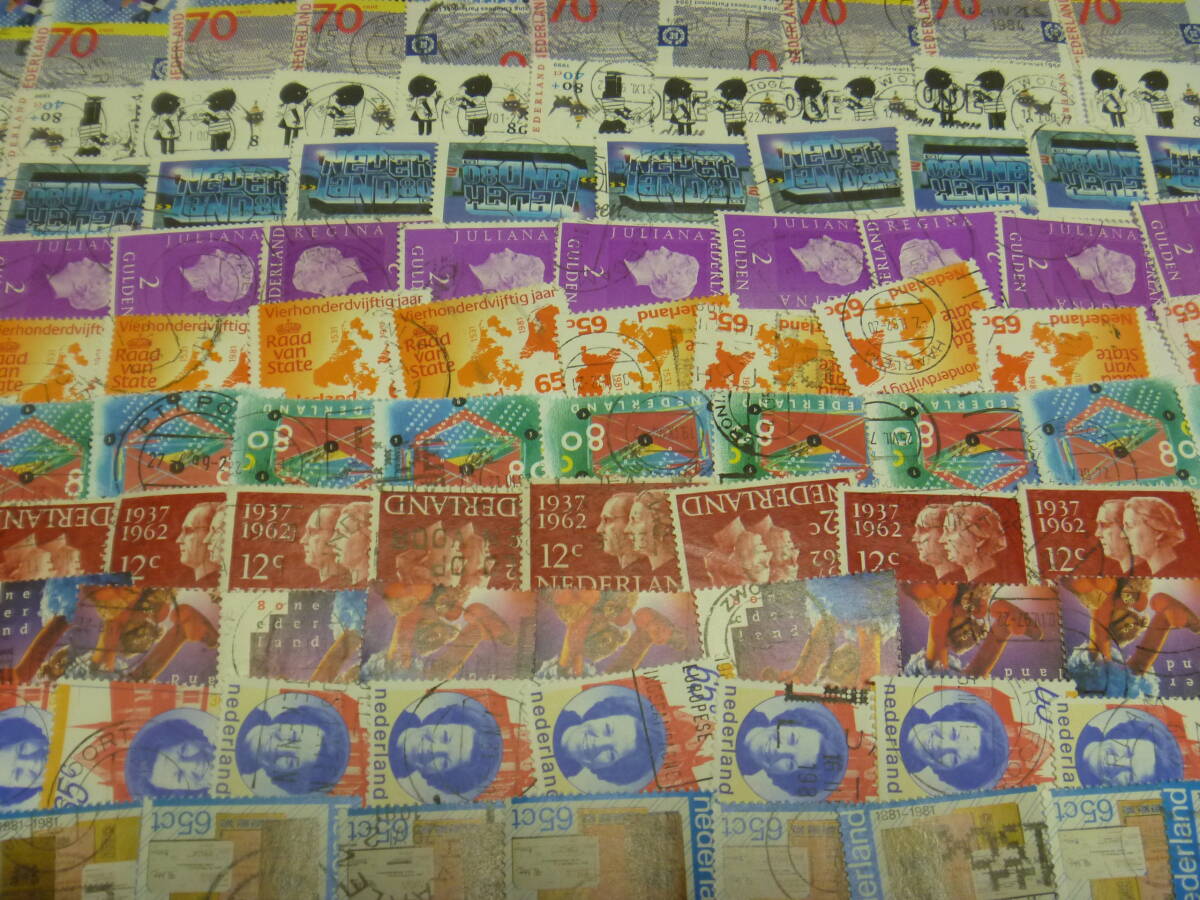 ★外国切手・海外切手★１１０枚★使用済切手・消印付き切手★中型切手★Xの画像6