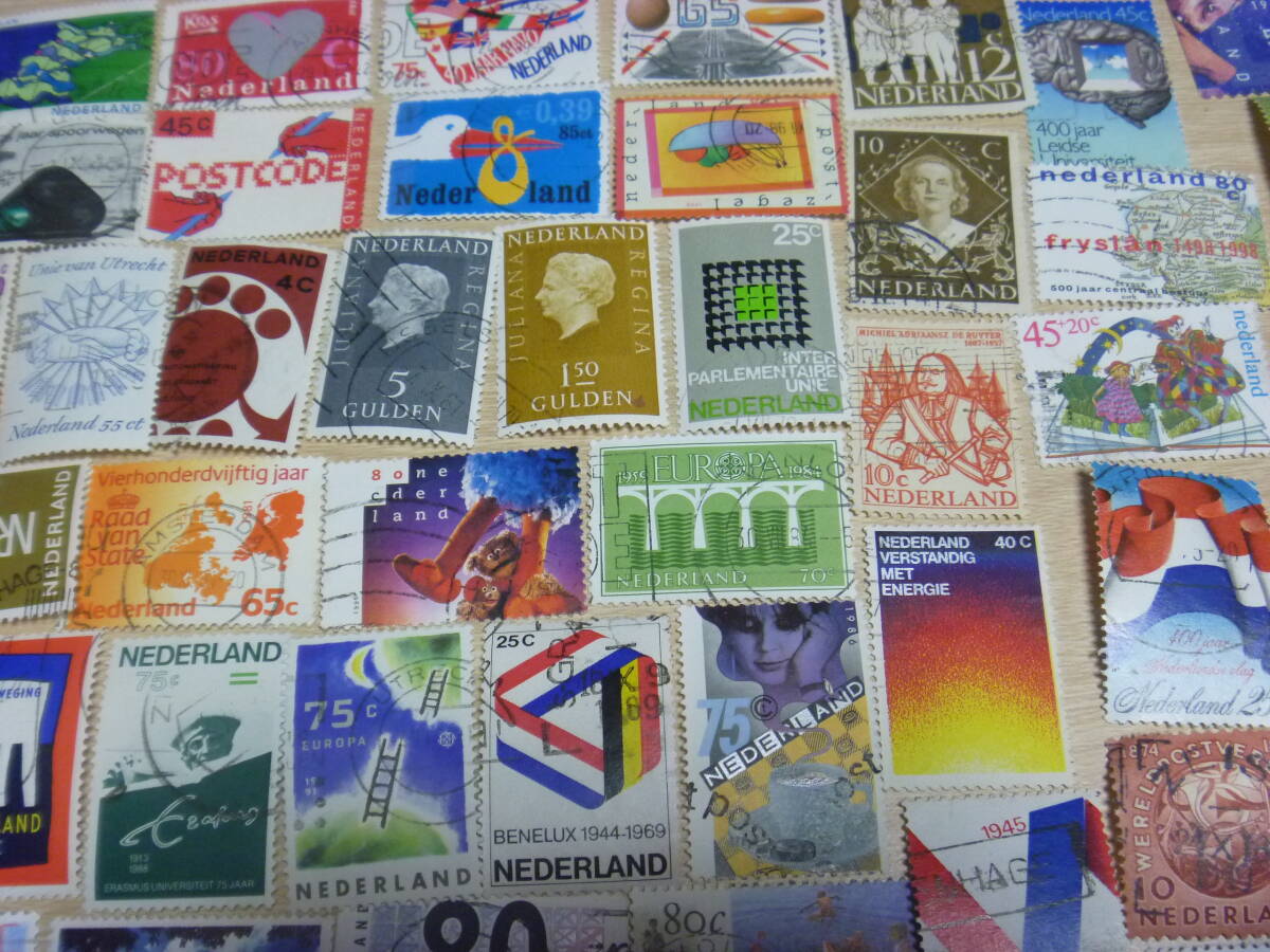 ★外国切手・海外切手★１0０枚★使用済切手・消印付き切手★中型切手★Zの画像6