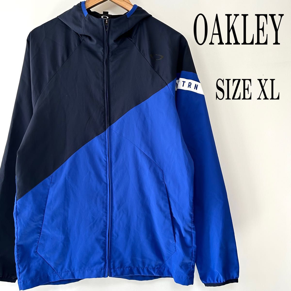 OAKLEY オークリー ワンポイントロゴ 薄手 ゴルフウェア ジップアップジャケット XL