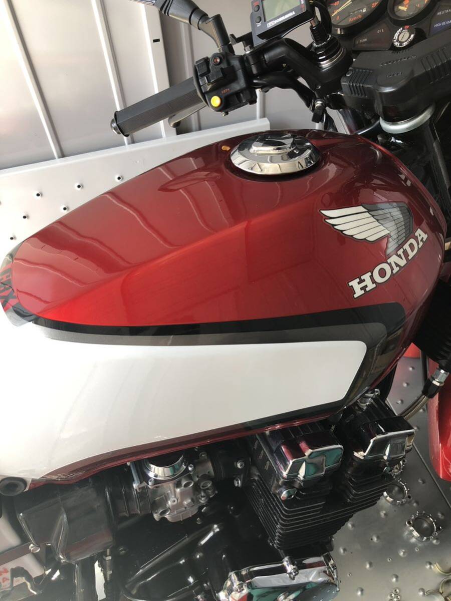 CBX400F パステルロード 赤白2型 外装セット 激レア 超美品 外装一式 の画像1